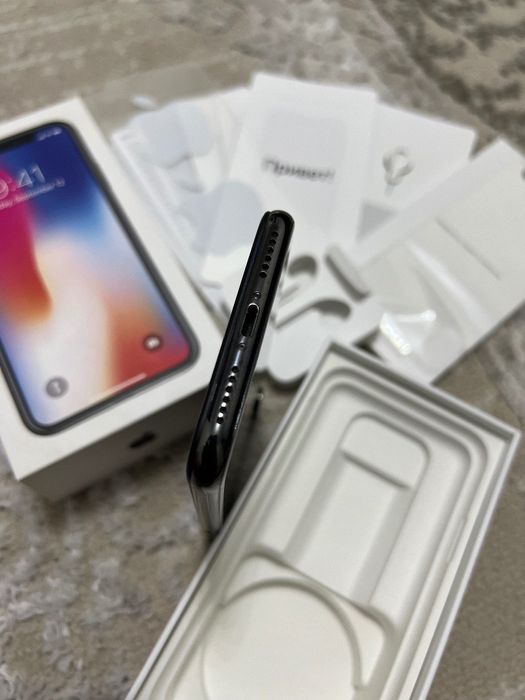 СРОЧНОО!!! iPhone X 64gb В идеальном состоянии