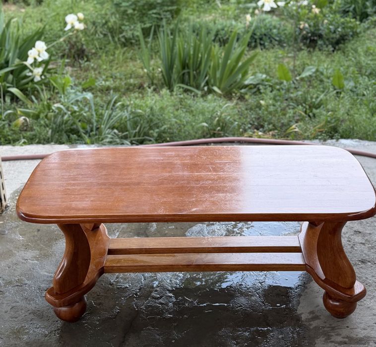 Продам журнальный стол