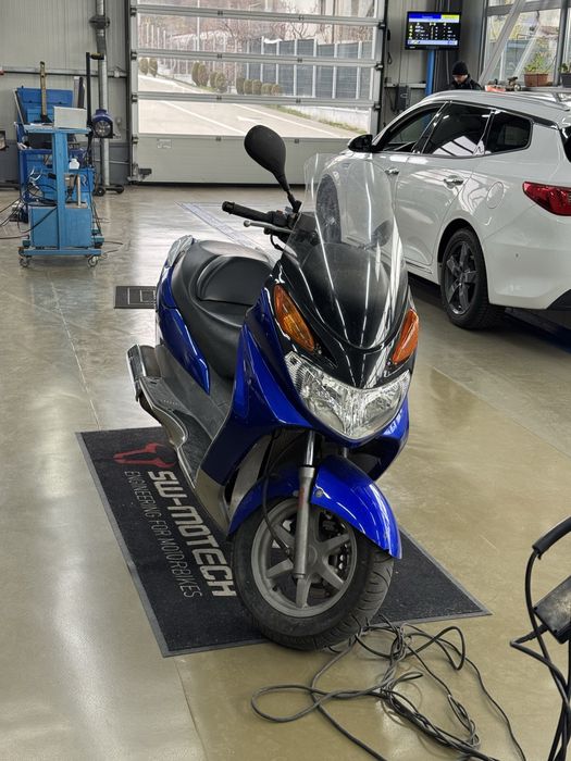 scuter(maxi) Suzuki Burgman 125 INMATRICULAT