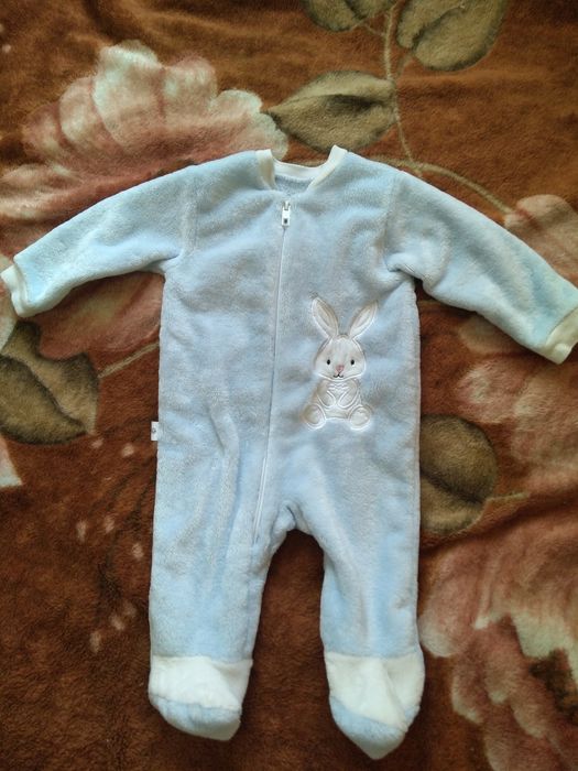 Продам слипы, костюмы