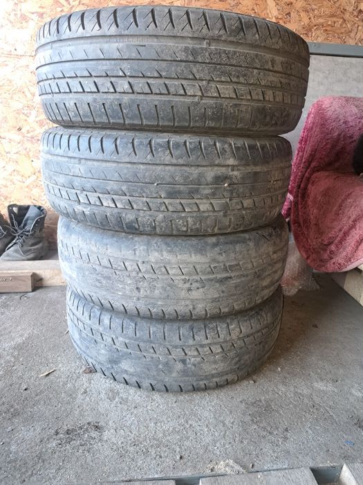 Продам летнюю резину