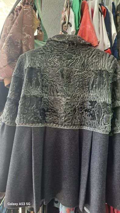 Haină damă de stofă