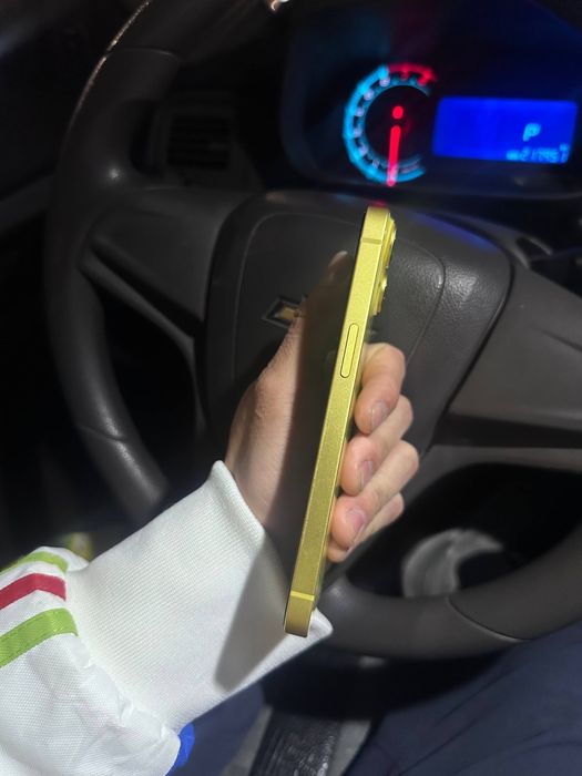 Iphone 14 yellow 128 ideal