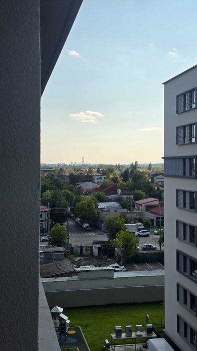 Inchiriez garsoniera, noua, mobilata si utilata, complex Akcent City, zona Bucureștii Noi, parcare subterană