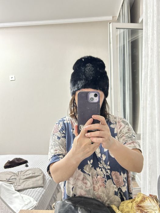 Шапка норковая со стразами