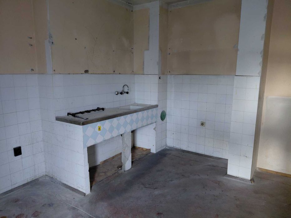 Продава 85 кв.м, района на Терамол Габрово