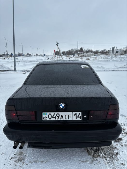 BMW E34 1992г обьем 2,5л