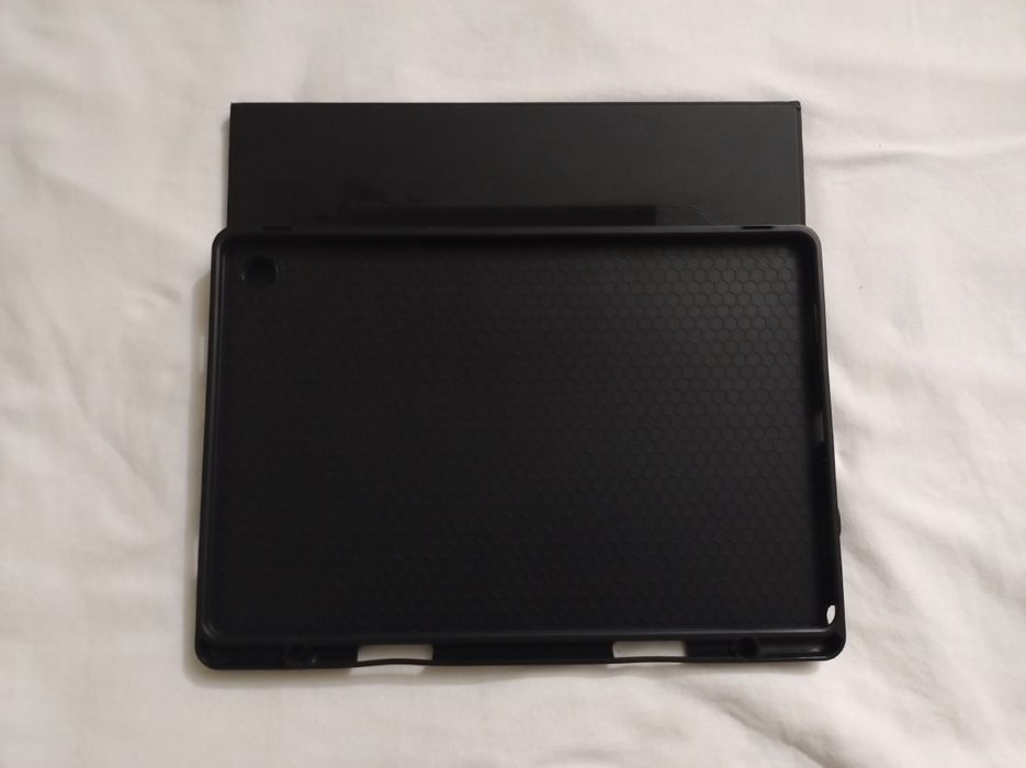 Tableta Samsung Galaxy Tab a9+ cu husa si pix