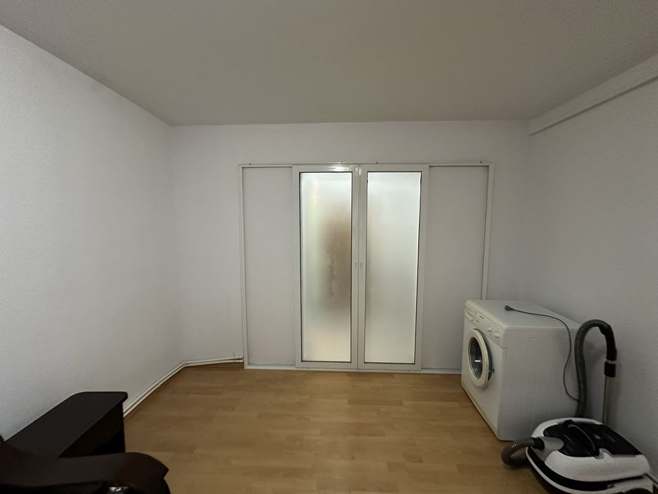 Garsoniera 21 mp, Strada Progresului, Maratei.