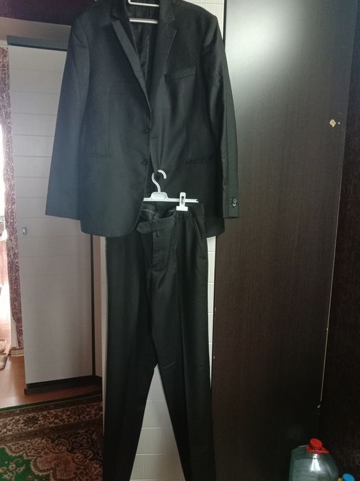 Классический костюм