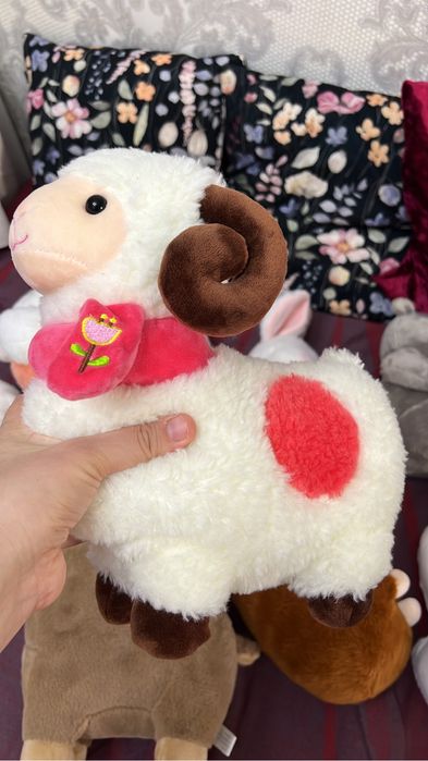 Мягкие игрушки в ассортименте