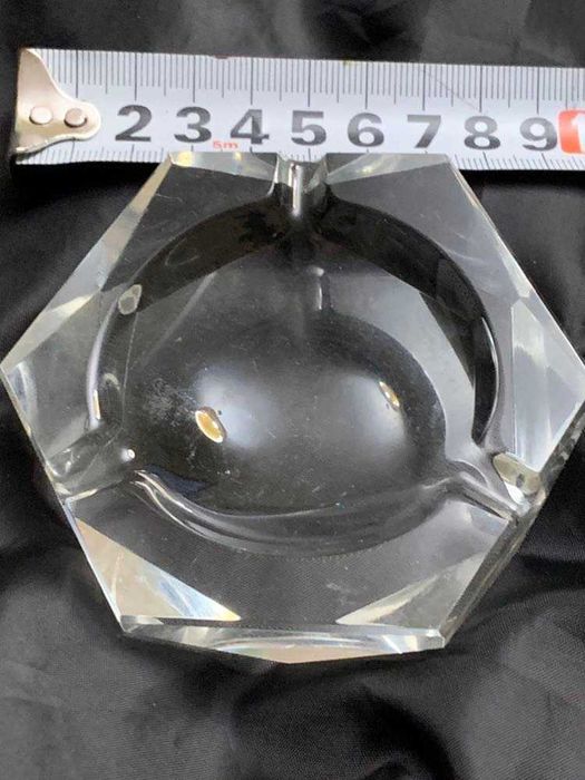 Красив малък масивен пепелник "МУРАНО"- Венецианско стъкло