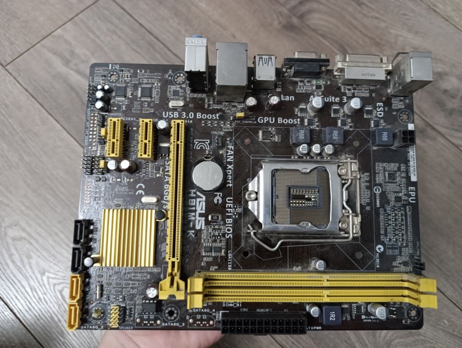 Продаю запчасти с компа всё б/у