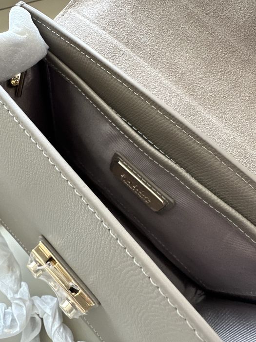 Дамска чанта Furla Metropolis 21см в сив цвят