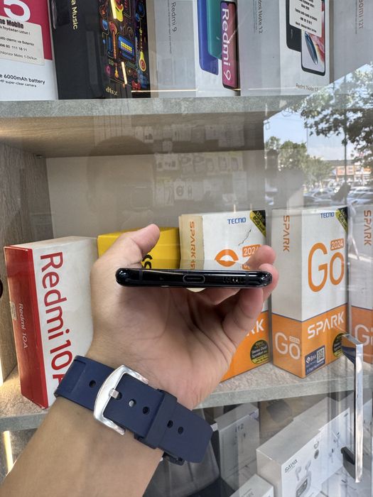 Samsung s20+ 128 gb