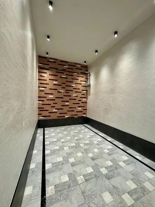 Продаётся инвестиционный объект с готовым арендатором в яккасарае