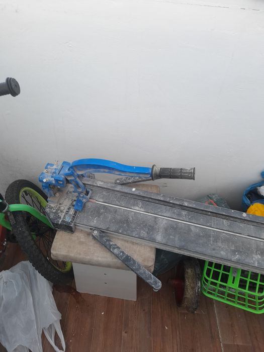 Плиткорез 60/60 бу.