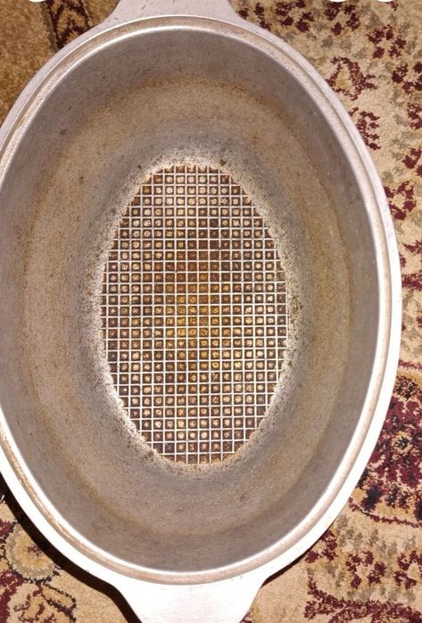 СРОЧНО ТОРГ Продам Утятница СССР .