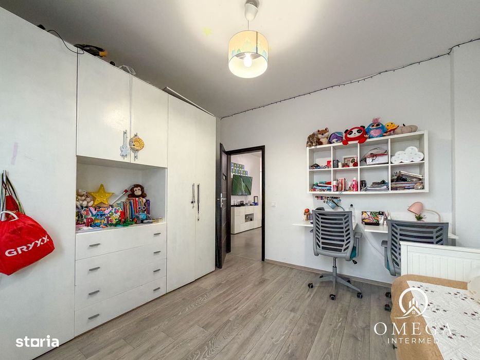 3 camere 2 bai 75mp Bucium 126000 euro