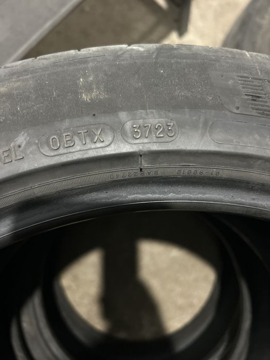 235 45 18 Michelin vara