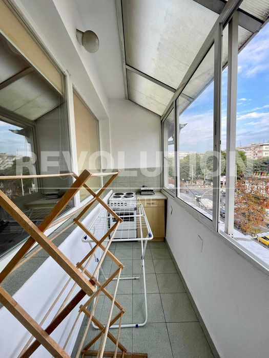 Дава се под наем Тристаен апартамент в Варна, Център - 74 кв.м за 510 € - Снимка #14