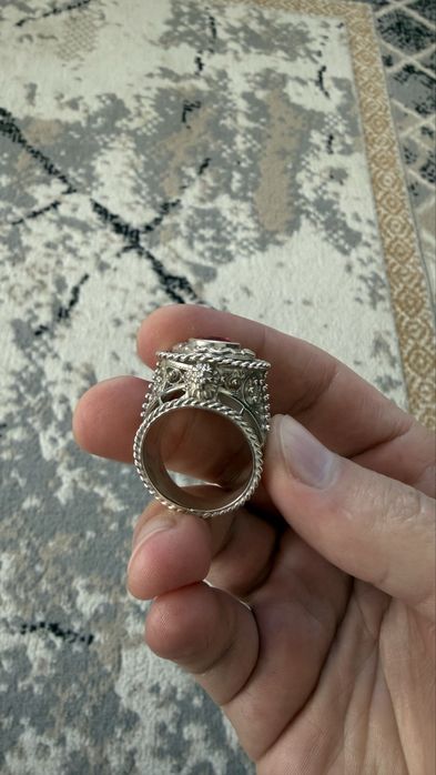 Перстень ручной работы