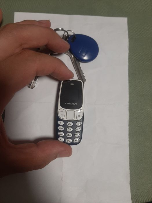 Mini telefon L8STAR  de vânzare