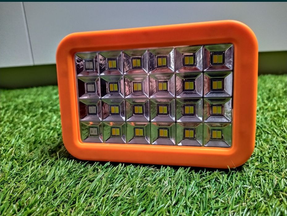 Lampa solara 50W, 100W camping, pescuit, vanatoare NOU!