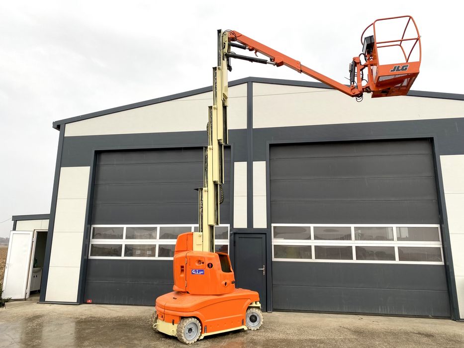 De inchiriat nacele electrice cu brat sau nacela electrice foarfeca