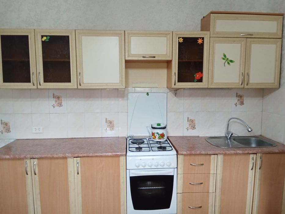 Продам кухонный гарнитур