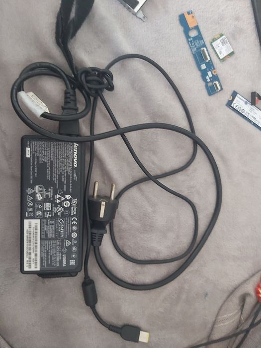 Piese de laptop lenovo