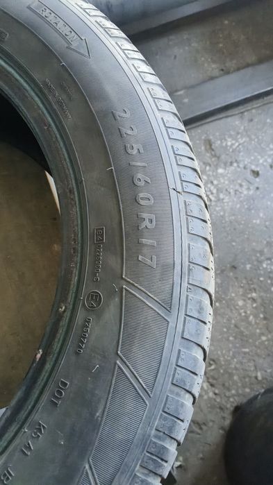 Продам шины 225х60хr17