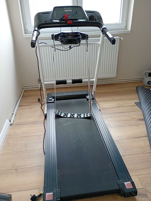 Banda de alergat  dynamic A400 ,aparat masaj