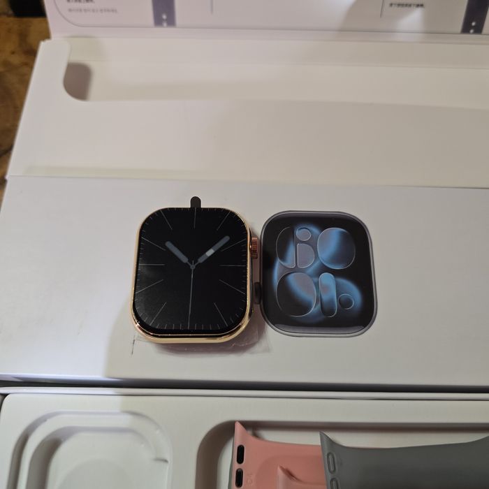 Apple watch series 11 gold 46mm + слушалки+ iPhone battery