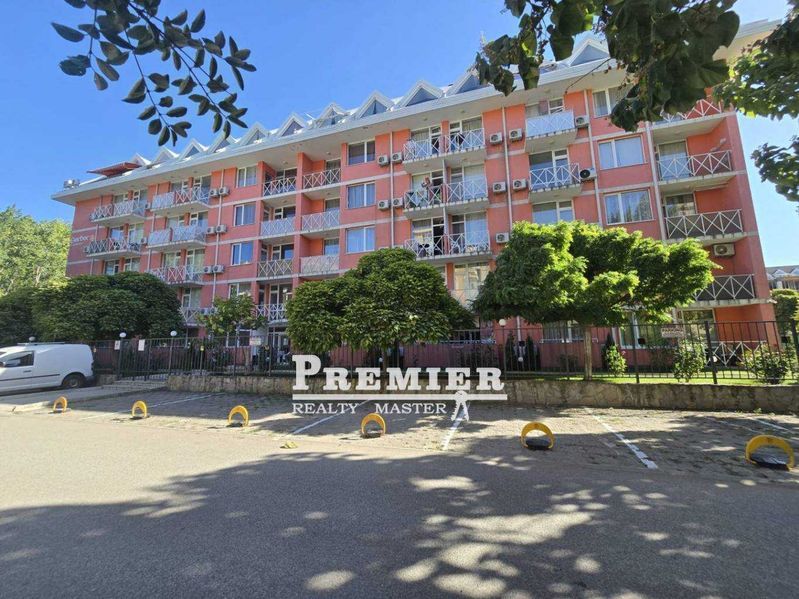 Продава се Двустаен апартамент в к.к. Слънчев бряг - 50 кв.м за 1360 €/кв.м - Снимка #8