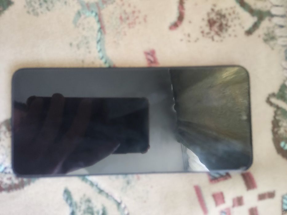 Продам срочно Redmi 14 c