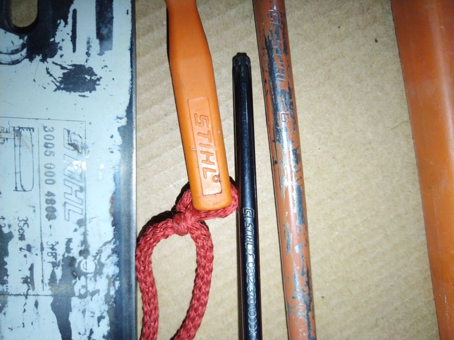 Бензопила STIHL MS 180.