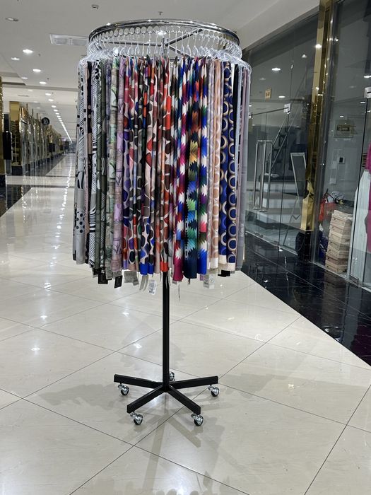 Наполная стеллаж