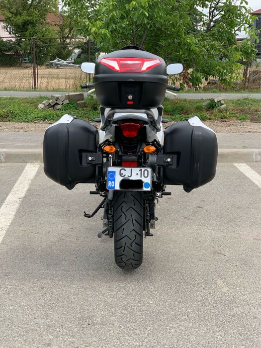 Yamaha XJ6 Diversion ABS 2011