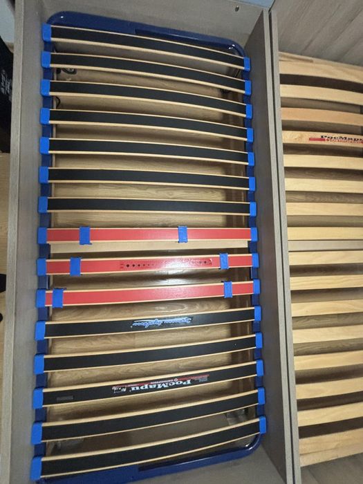 Легла с подматрачни и матрак