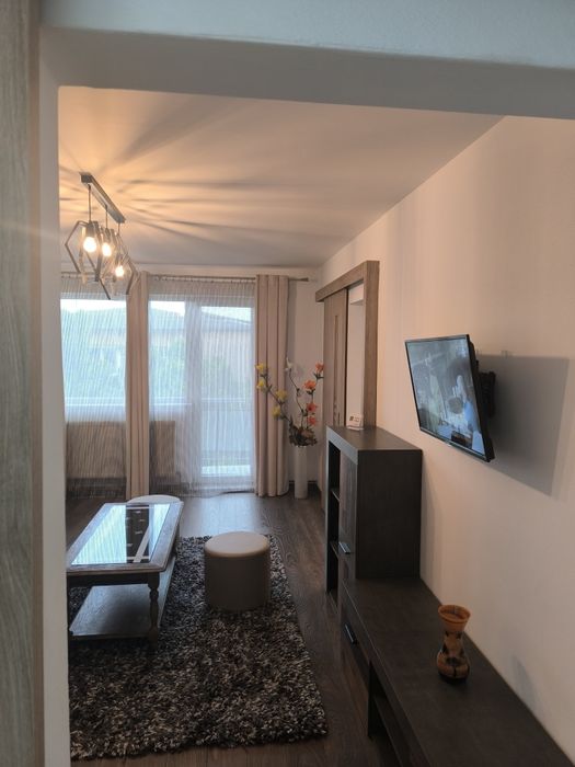 Apartament de închiriat