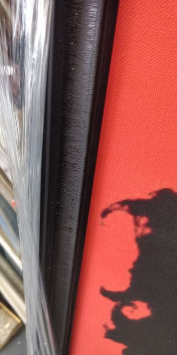 Продавам картината" Че Гевара".