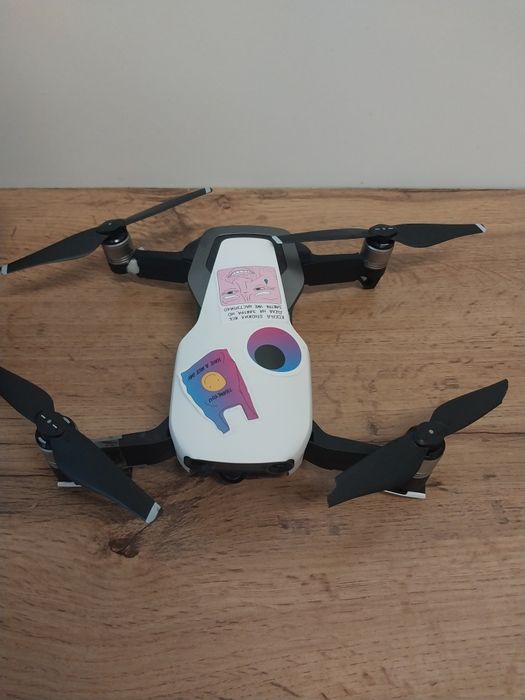 Продам дрон DJI  Mavic Air