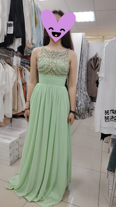 Вечерняя платье.