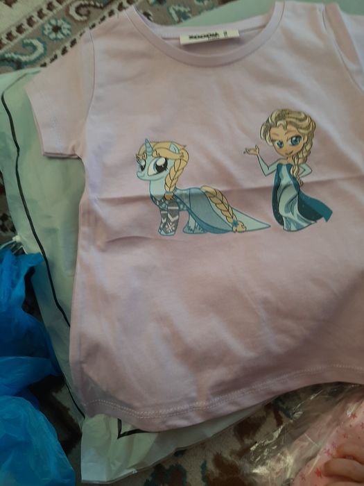 Продам одежду детскую