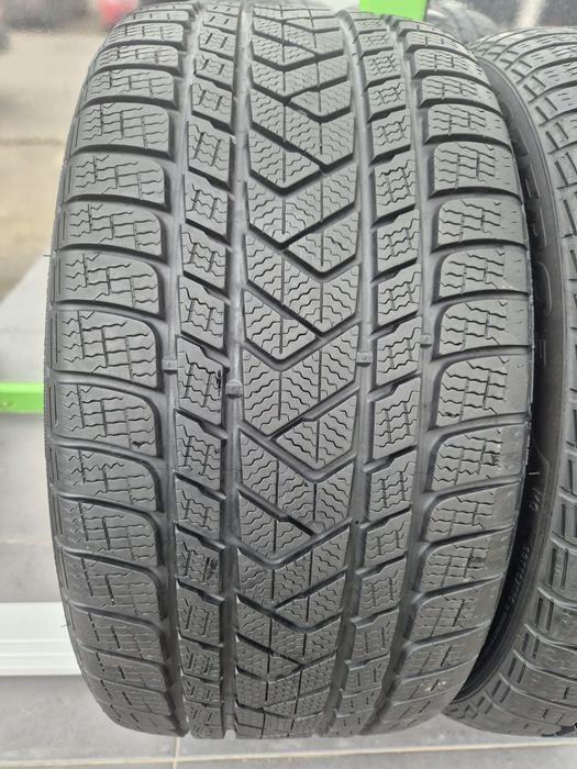 285 35 20 Anvelope de iarnă Pirelli Dot 11.22