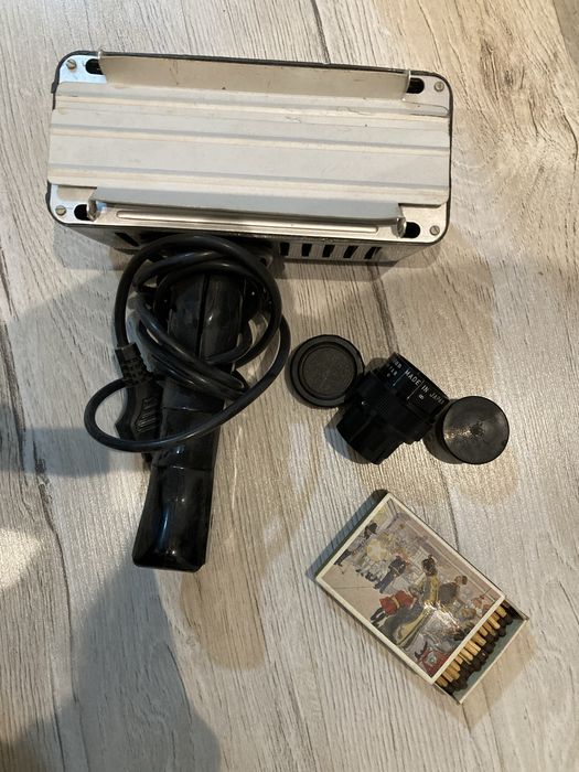 Proiector  1000w / obiectiv tominon tv lens)