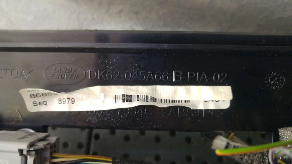 Suport plastic panou clima ac land rover range rover sport 2 l494 dk62045a66b