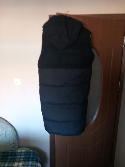 Чисто нов не носено италианско елече с пух