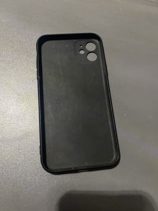 Чехол на Айфон 11 просто